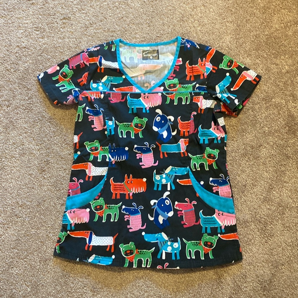 EUC Butter-Soft Scrub Top for Dog Lovers